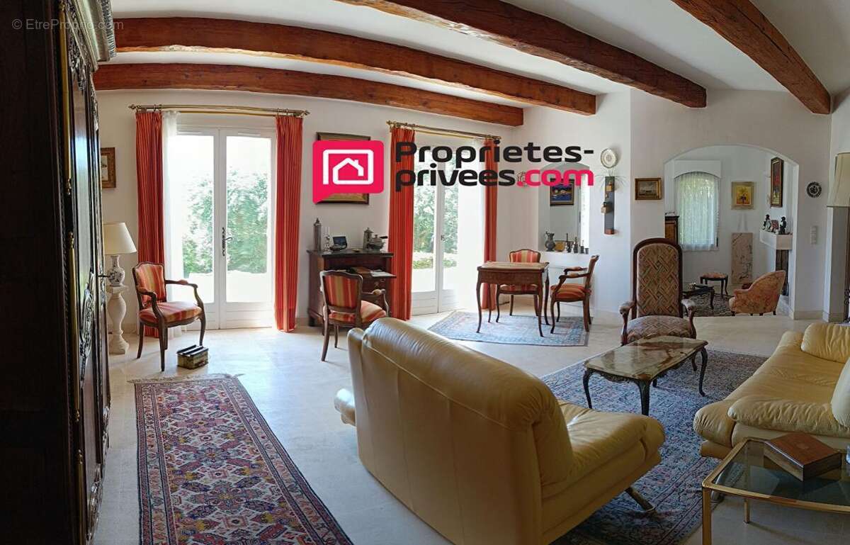 Maison à LA MOTTE