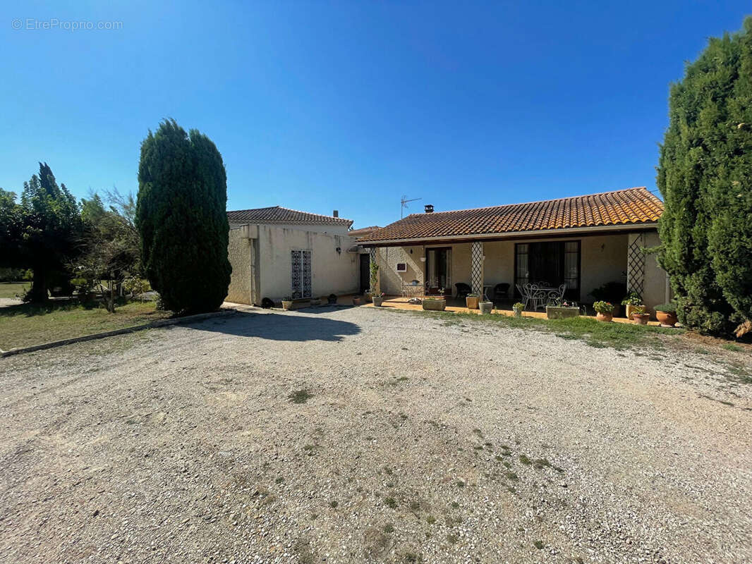Terrain 3630m² à sorgues - photo 4