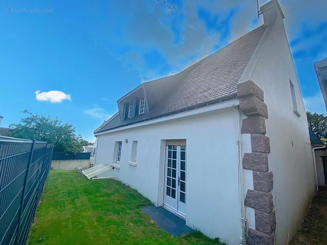 Photo 2 - Maison à PLUVIGNER