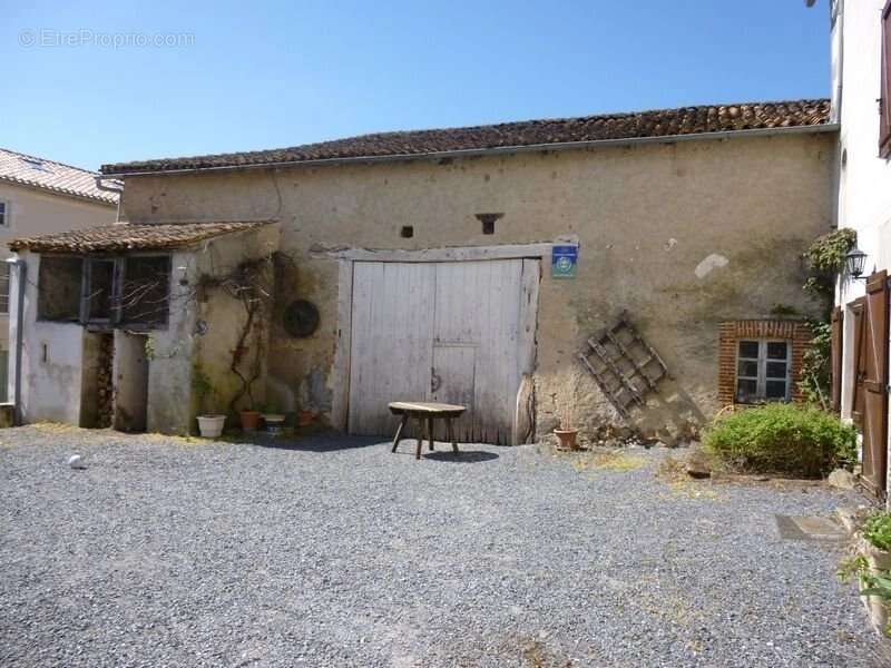 Maison à L'ISLE-JOURDAIN