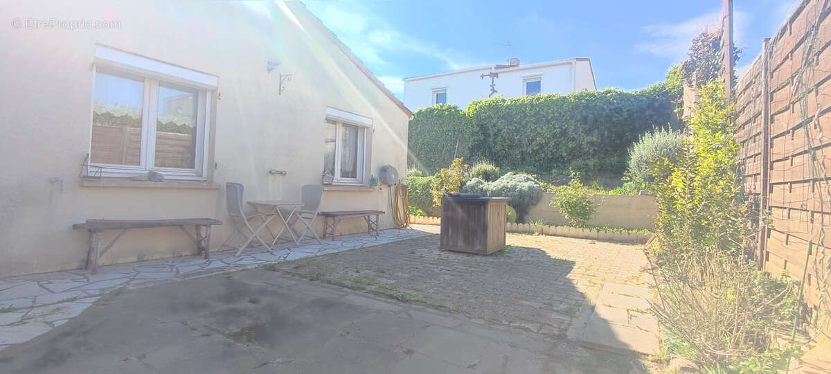 Maison à CANET-EN-ROUSSILLON