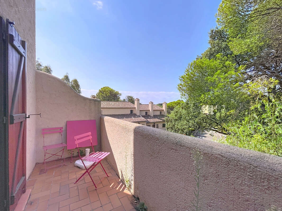 Appartement à SAINT-RAPHAEL