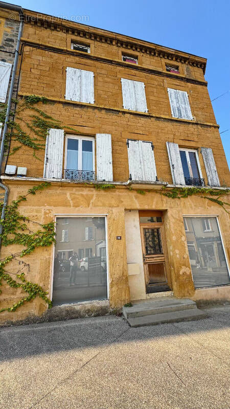 Appartement à BESSENAY