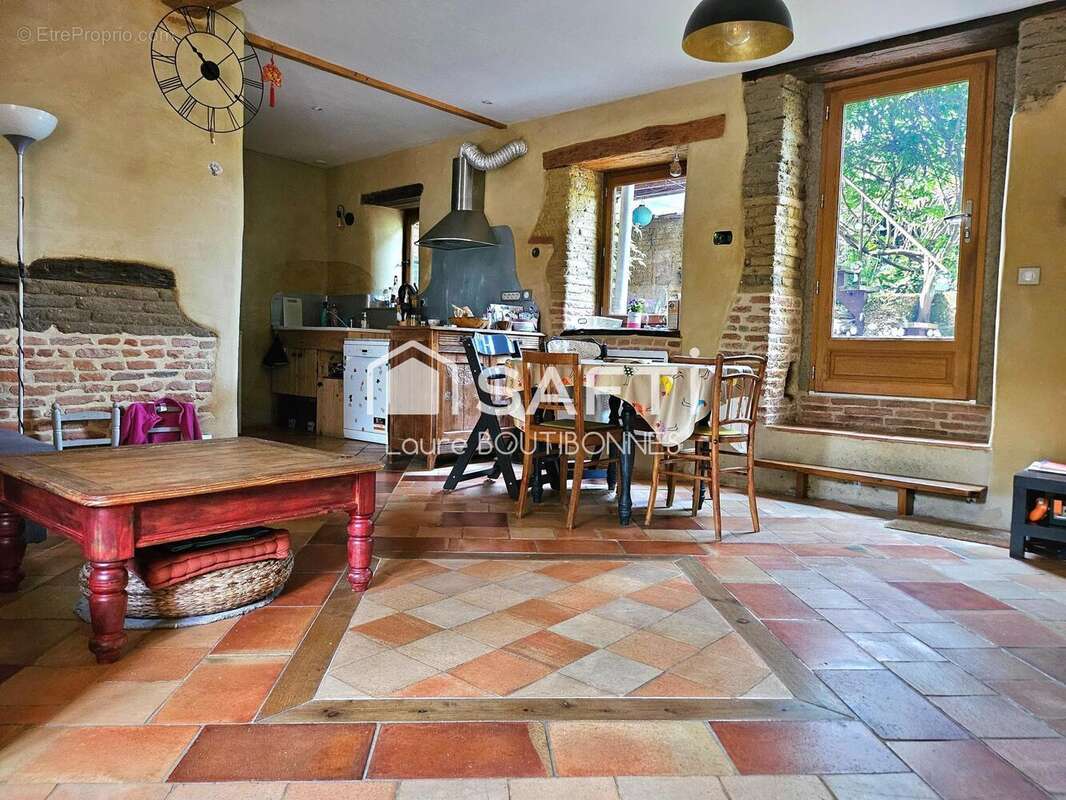 Photo 2 - Maison à SAINT-SULPICE