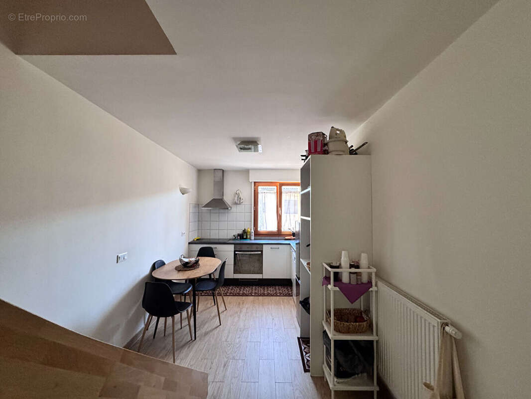 Maison à SAINT-JULIEN-EN-GENEVOIS