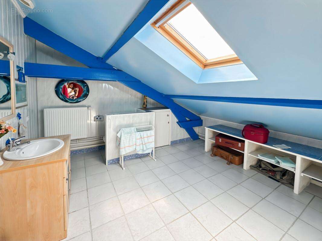 Maison à SAINT-LEON-SUR-L'ISLE