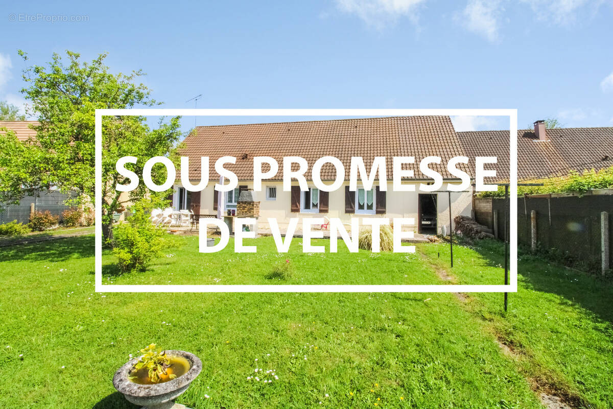 Maison à LE PERRAY-EN-YVELINES
