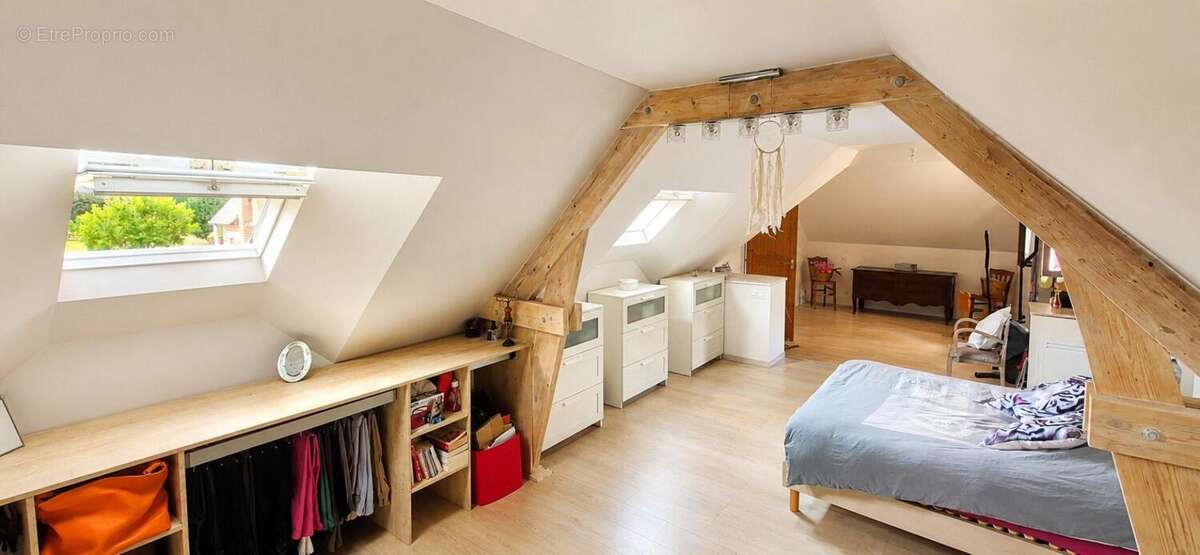 Maison 143 m² à Crulai  - photo 4