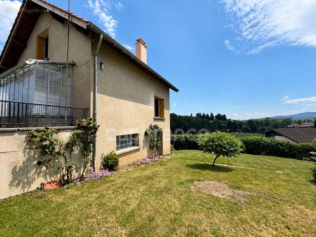 Maison 75 m² à rénover – terrain clos 422 m² - toiture 2024 - photo 2