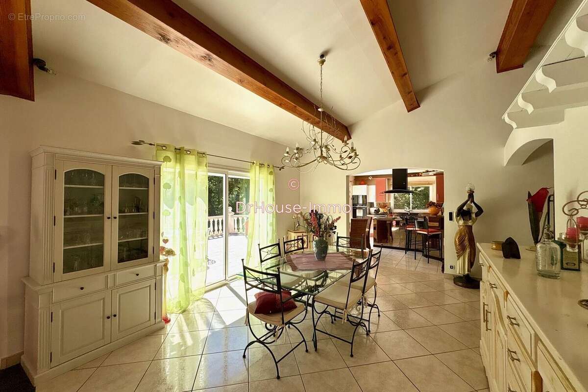 Maison 200 m² à Limoux  - photo 36