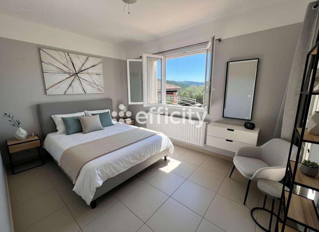 Maison à MARSEILLE-15E