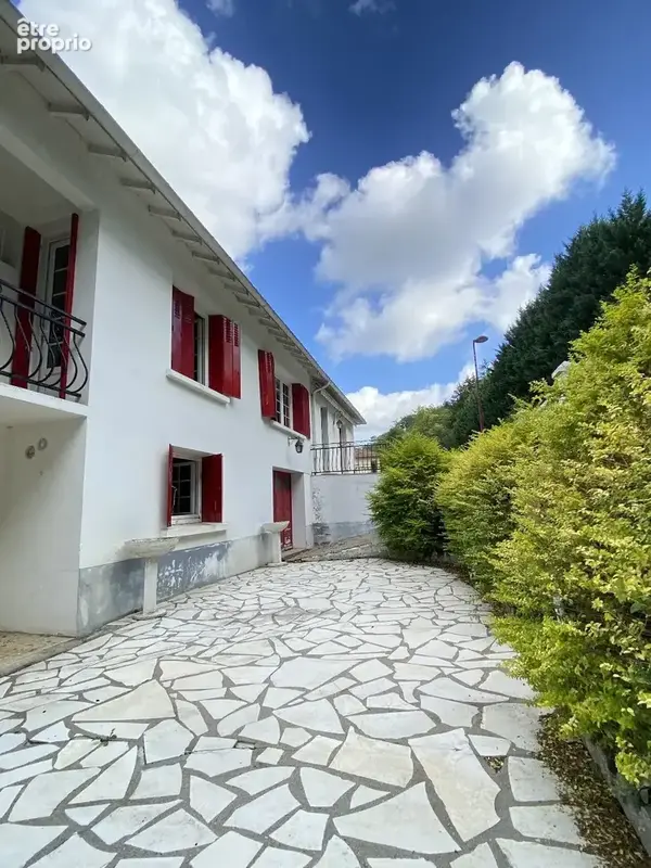 Maison à LEMBRAS