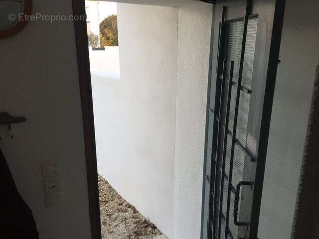 Appartement 79 m² à Lagord  - photo 6