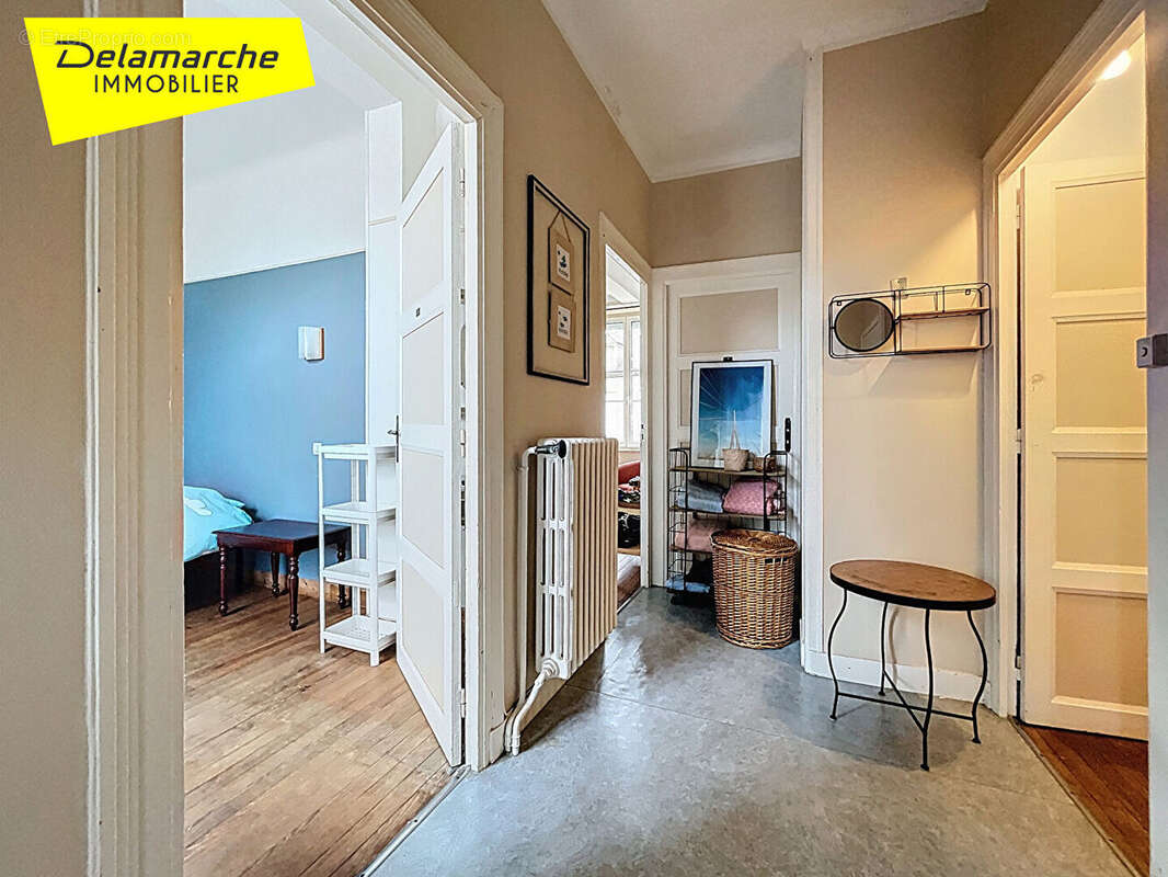 A VENDRE : Maison familiale dans le centre bourg de Pont Farcy - photo 15