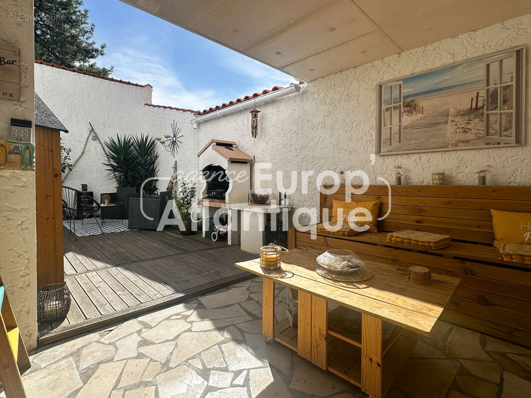 Maison à LES MATHES