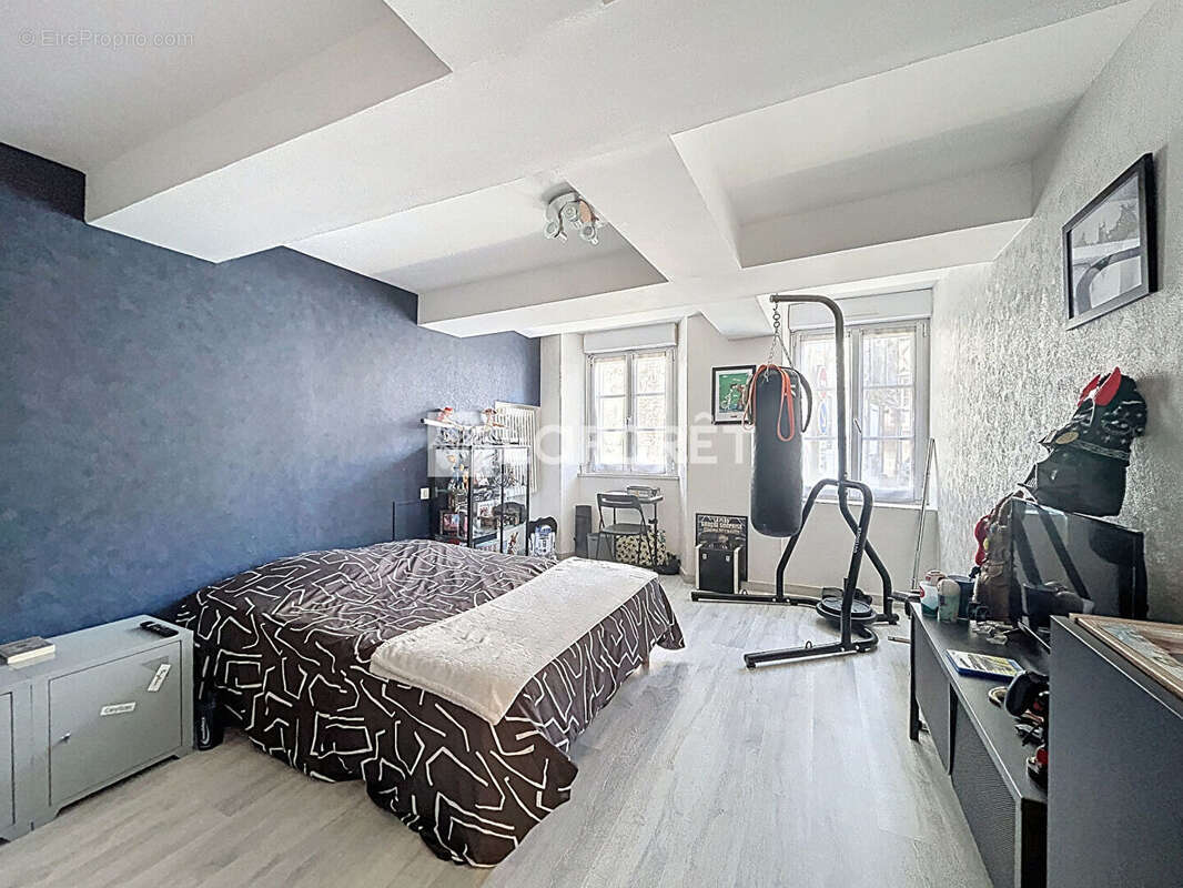 Appartement à FALAISE