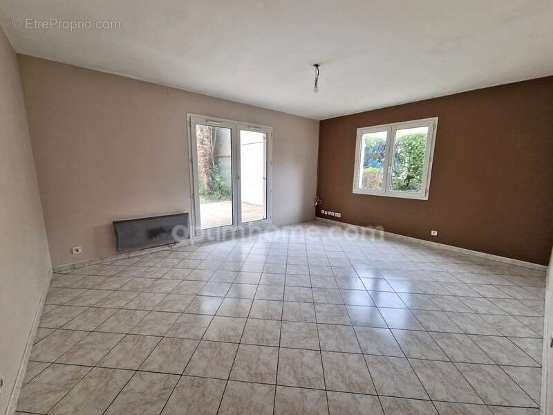 Appartement à ARPAJON