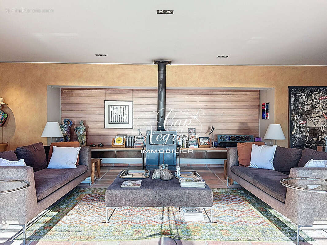 Maison à RAYOL-CANADEL-SUR-MER