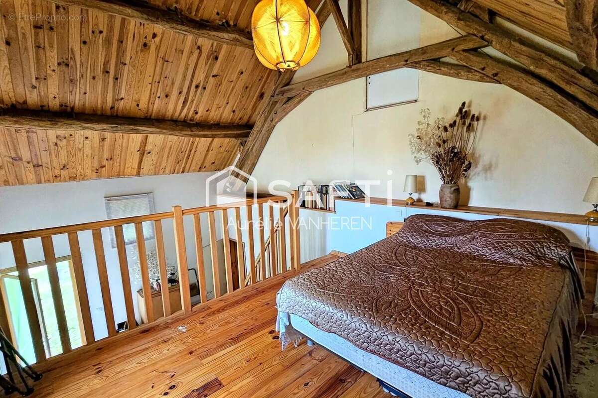 Maison 150 m² à Saint-Amand-En-Puisaye  - photo 5