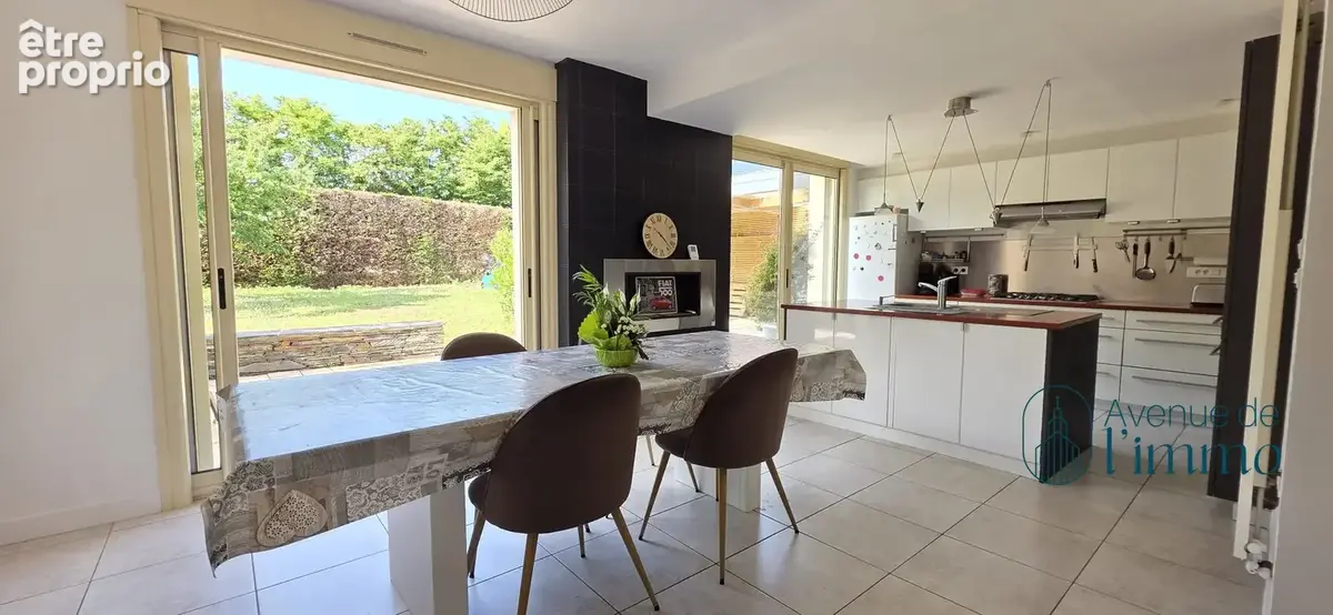 Maison 9 pièces 192 m² à vendre à Angers (49000) - photo 2