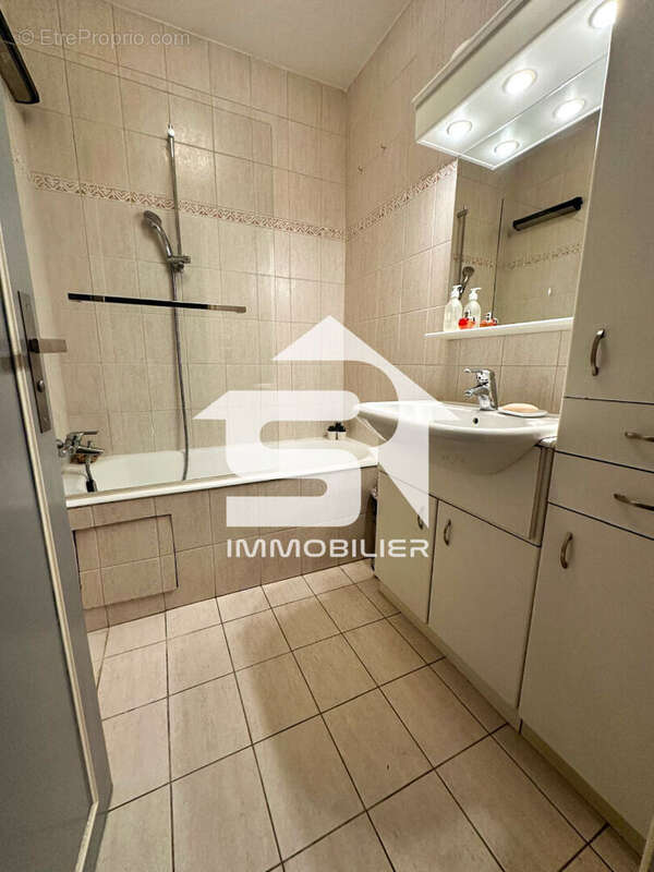Appartement à NOGENT-SUR-MARNE