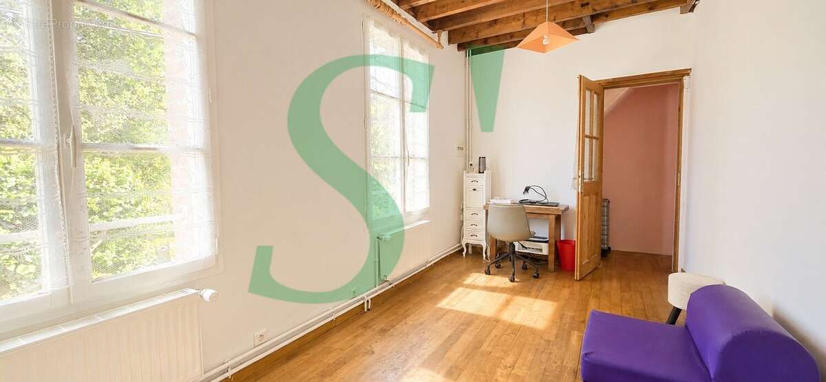 Maison 111 m² à Chaumont-En-Vexin  - photo 6