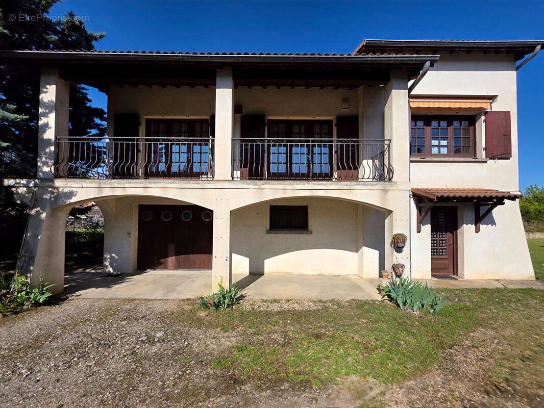 Maison à ROMANS-SUR-ISERE