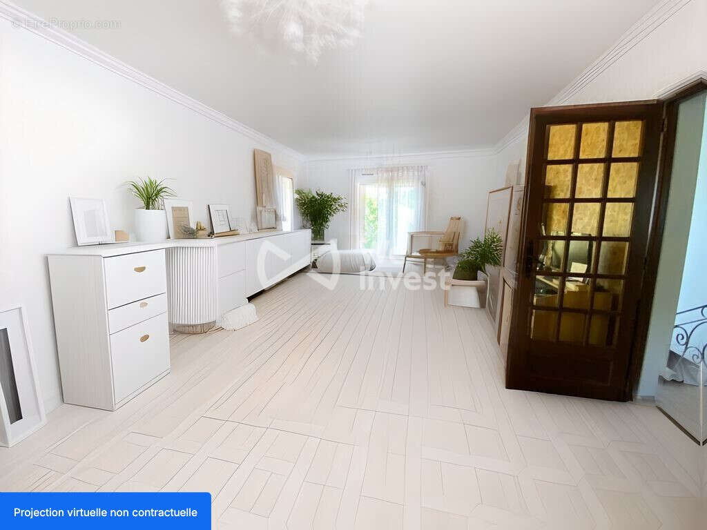 Maison à SAINT-JEAN-DE-VEDAS