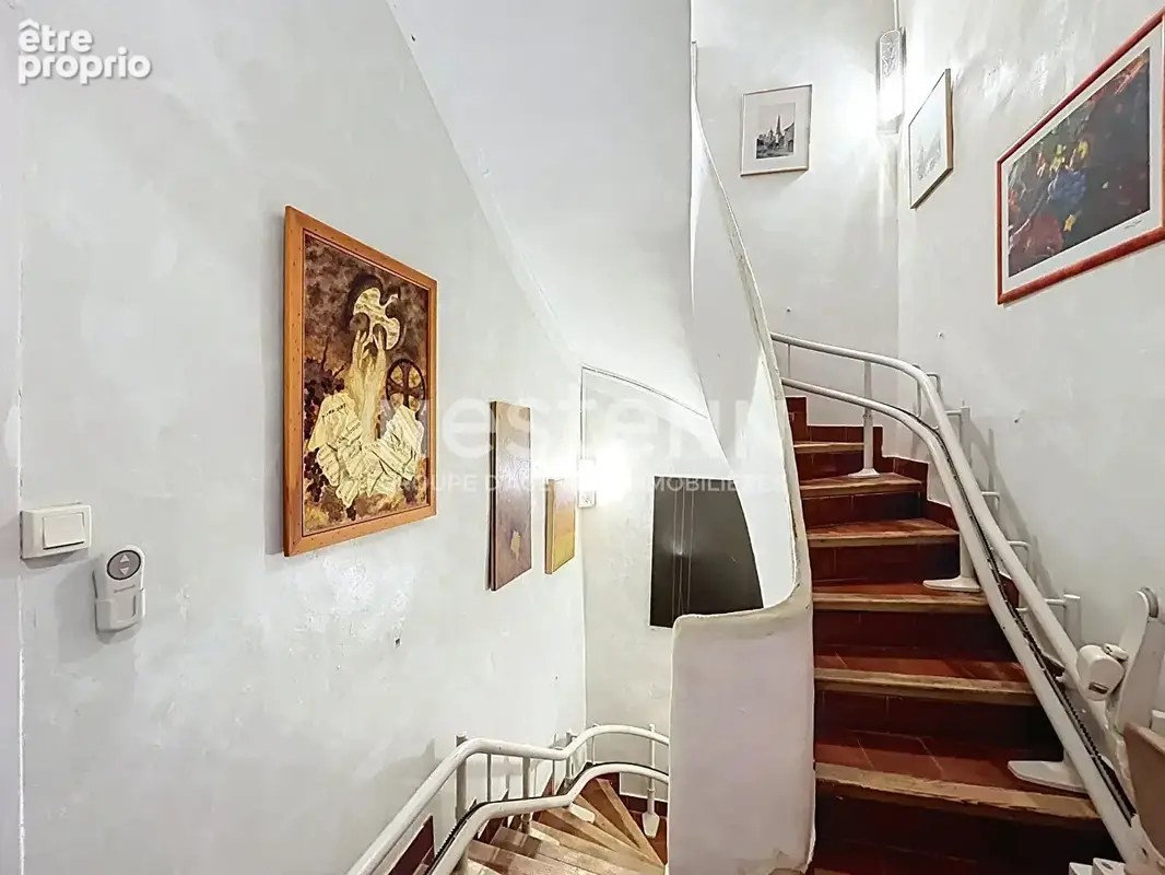 Maison de 123 m² avec remise et cour extérieure - photo 6