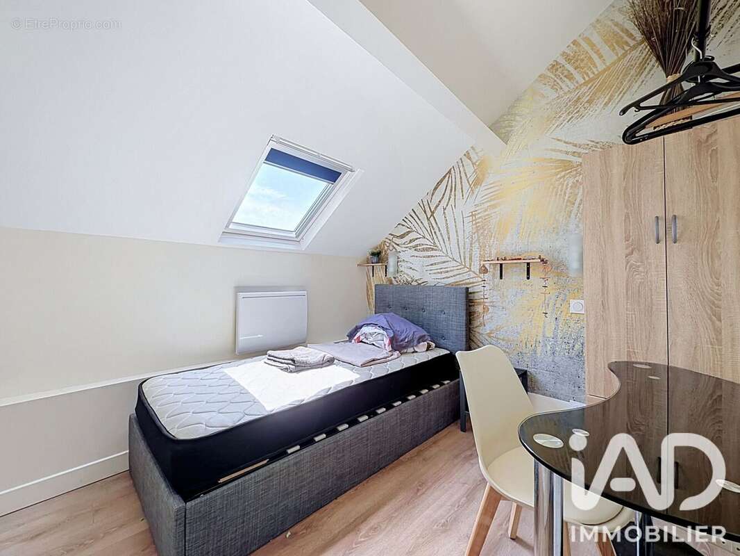 Maison 120 m² à Saint-Pierre-Du-Perray  - photo 8