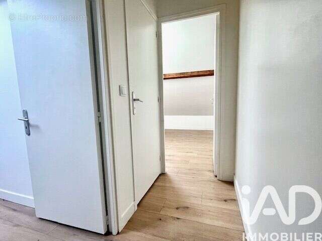 Photo 7 - Maison à VILLENEUVE-LE-ROI