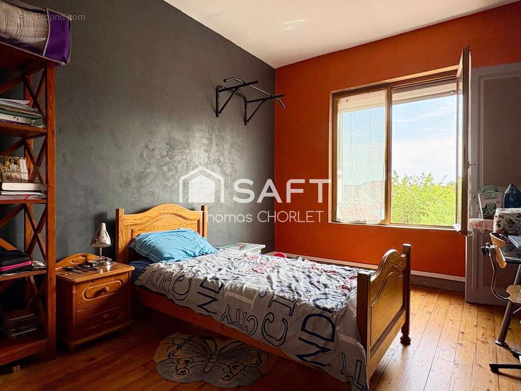 Maison 100 m² à Laon  - photo 8