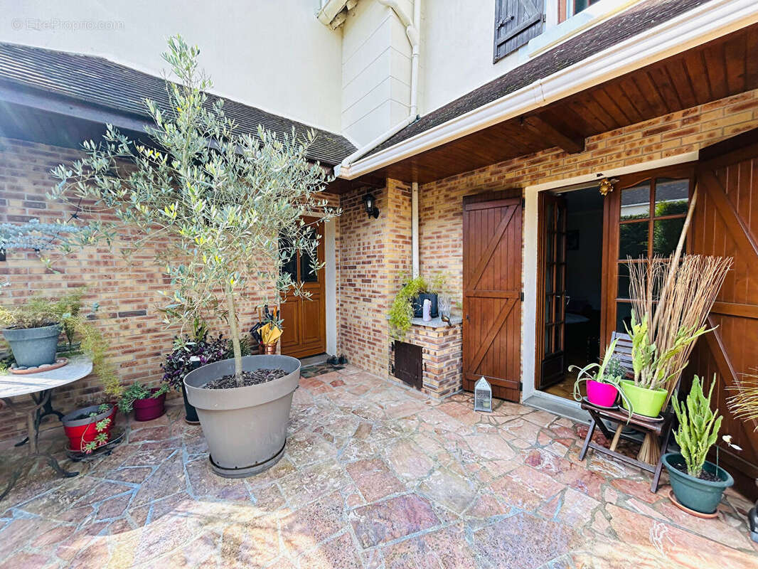 Maison à CHANGIS-SUR-MARNE