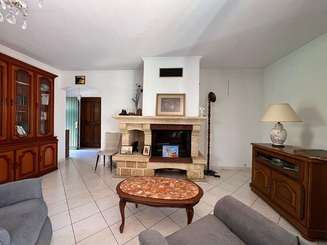 Maison à LA DESTROUSSE