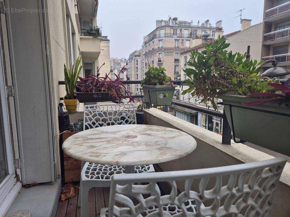 Appartement à PARIS-15E