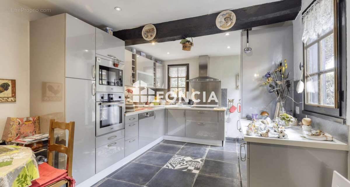 Maison à LES AUTHIEUX-SUR-CALONNE