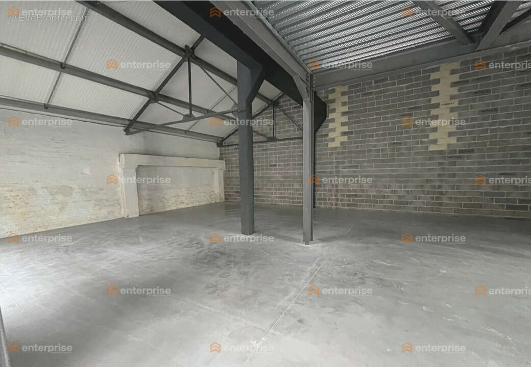 Commerce à VILLENEUVE-D'ASCQ