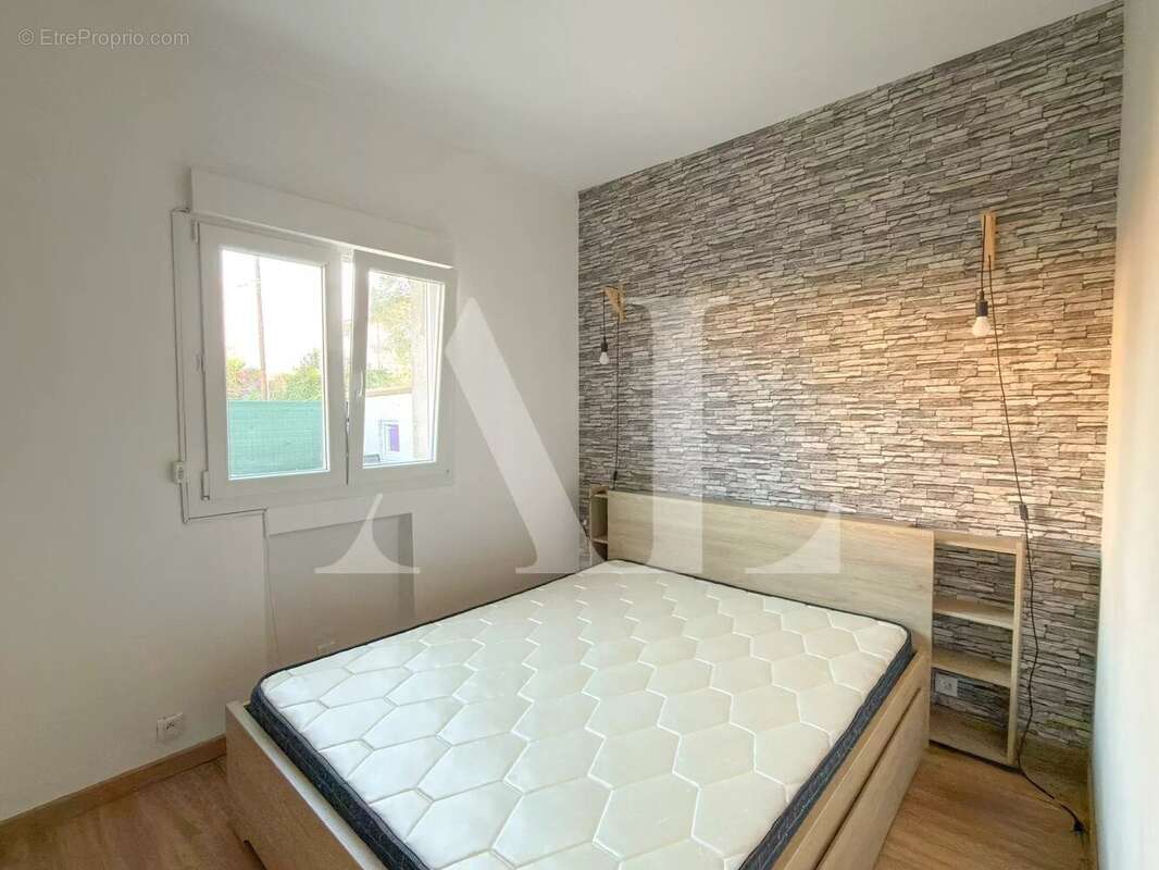 Appartement à VALLAURIS