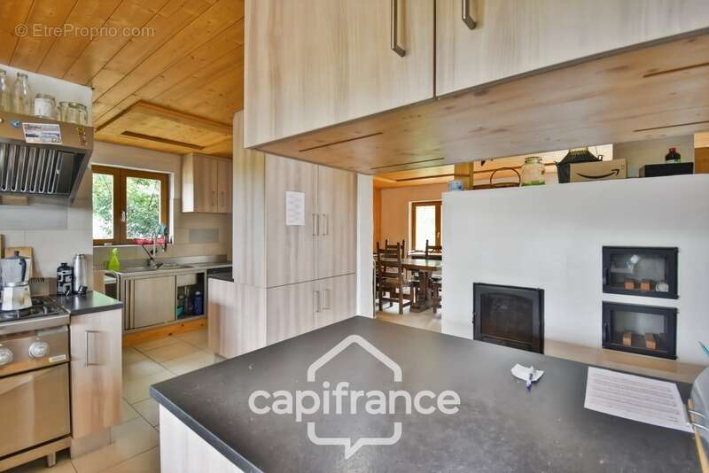 Maison à LONS-LE-SAUNIER