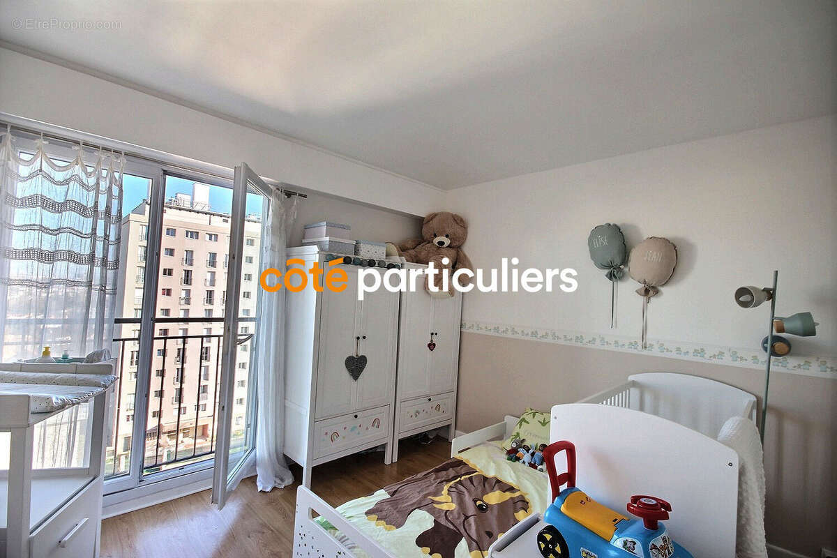 Appartement à CHATILLON