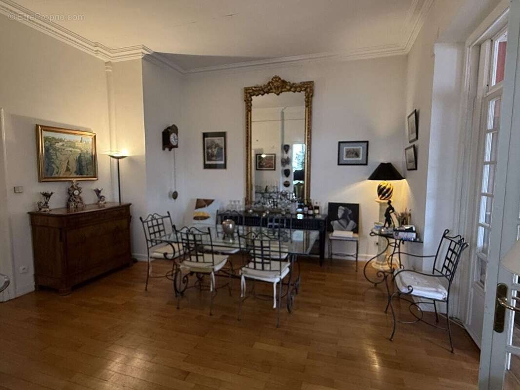 Appartement D'exception 250m² Quartier Tribunal - photo 11