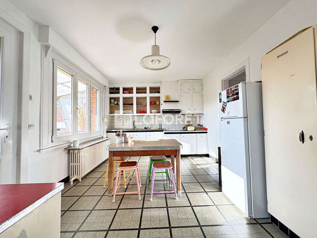 Maison à SIN-LE-NOBLE