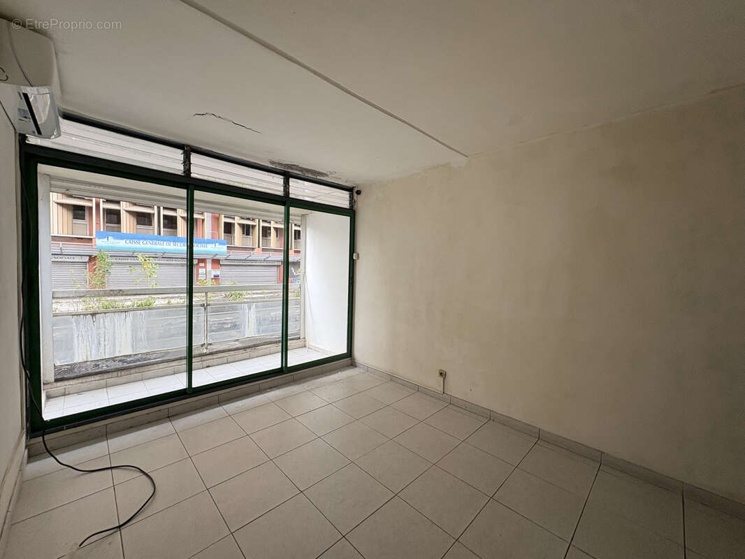 Appartement à POINTE-A-PITRE