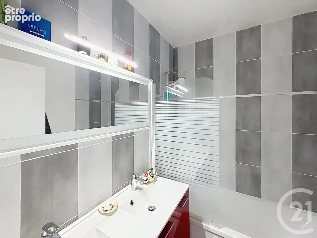 Appartement 3 pièces 65 m² à vendre à Chartres (28000) - photo 8