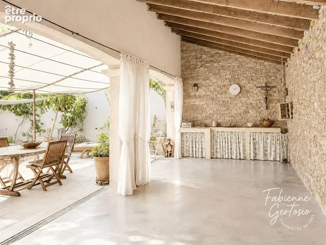 Toulon - Bastide provençale sur terrain de 551m2 - photo 10