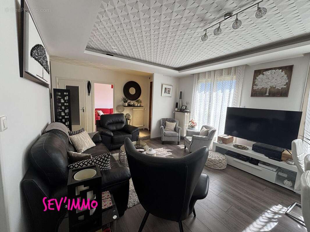 Maison à SAINT-GERMAIN-DES-FOSSES