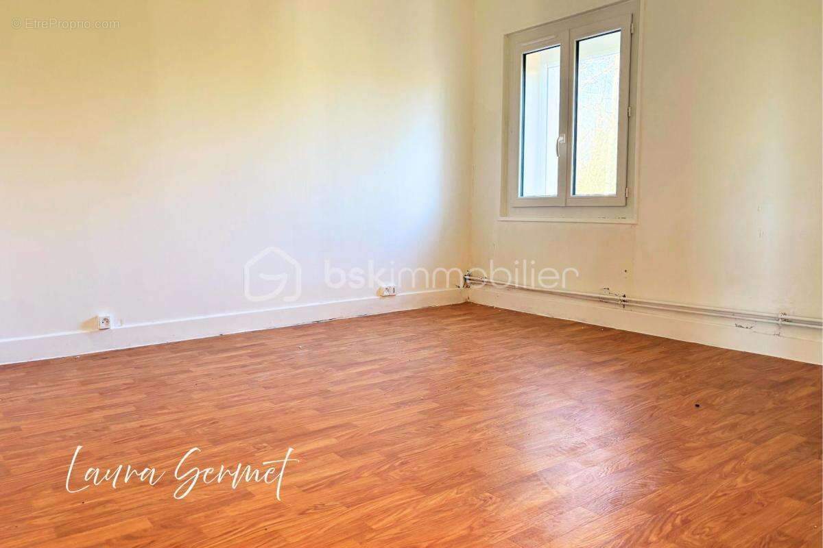 Maison à ROUVRES-LES-BOIS