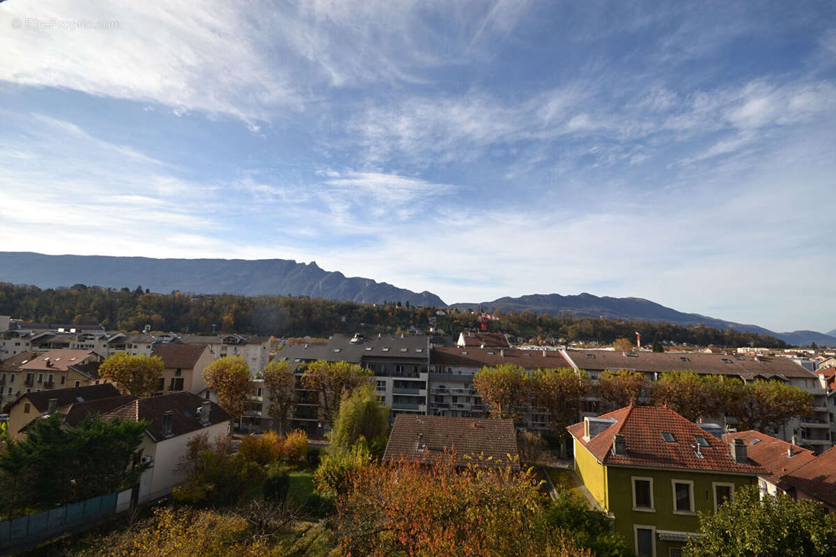 Appartement à AIX-LES-BAINS