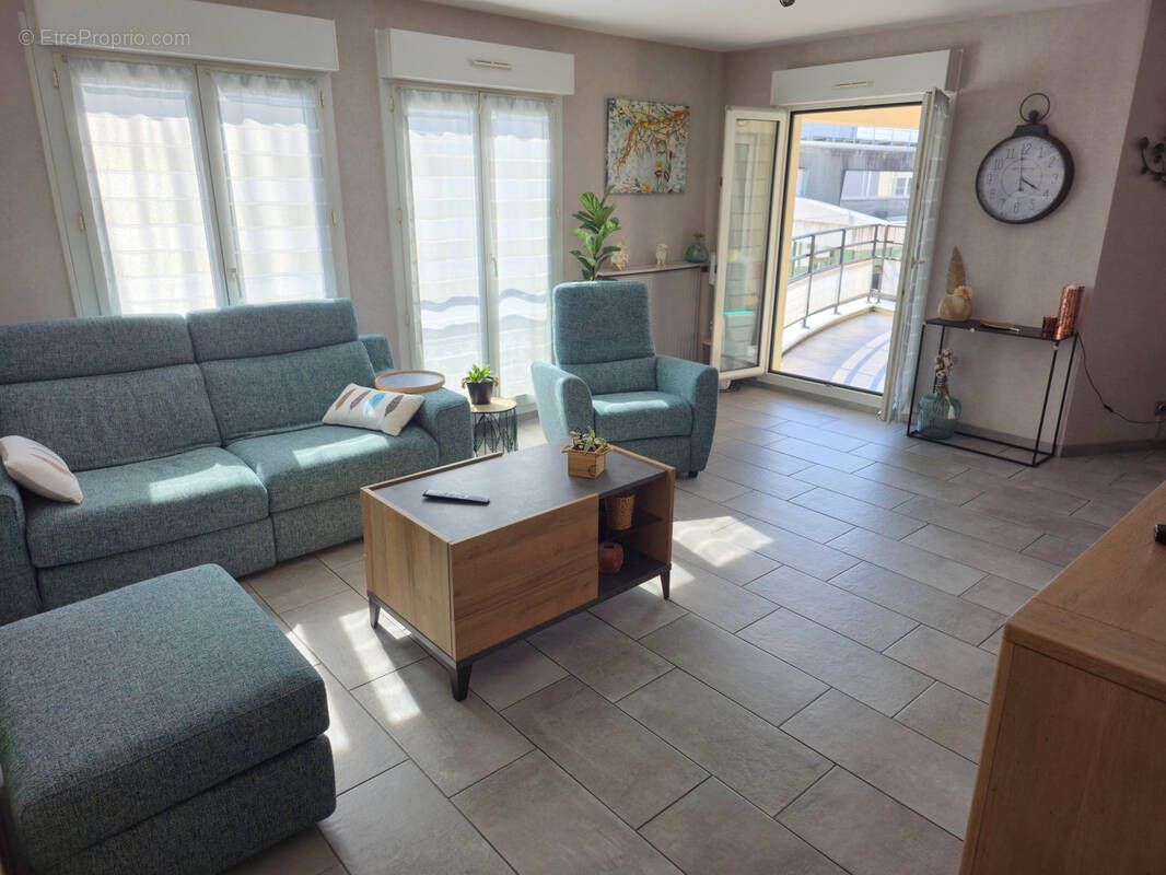 Appartement à MEYTHET