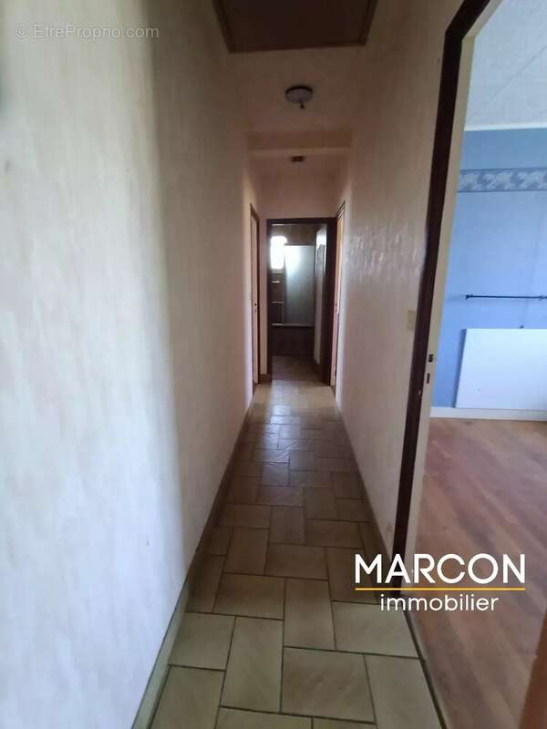 Maison à SAINT-MARC-A-FRONGIER